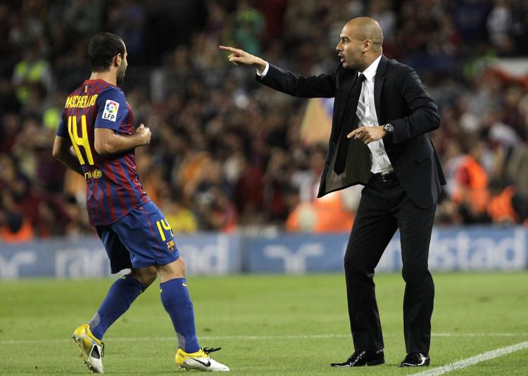Problem. Bredden i Barca-truppen er ikke længere god nok, mener Per Frimann. Bl.a. er argentineren Javier Mascherano (t.v.) ikke et fuldgyldigt alternativ til Sergio Busquets på den defensive centrale midtbane. 