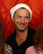 Berlinale. 'Bitter Pill' har blandt andre Jude Law (billedet) på rollelisten. Her i en ekstra glad udgave. 
