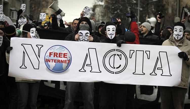 FOLKESTEMNING. I flere europæiske byer er der blevet demonstreret mod ACTA. Den 25. februar sker det i de største danske byer. 