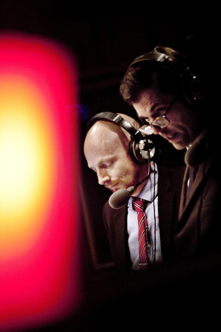 Radio. En dag har Radio24syv nok fundet sine ben, bare den så ikke er blevet lige så kedelig som P1, skriver denne læser. 