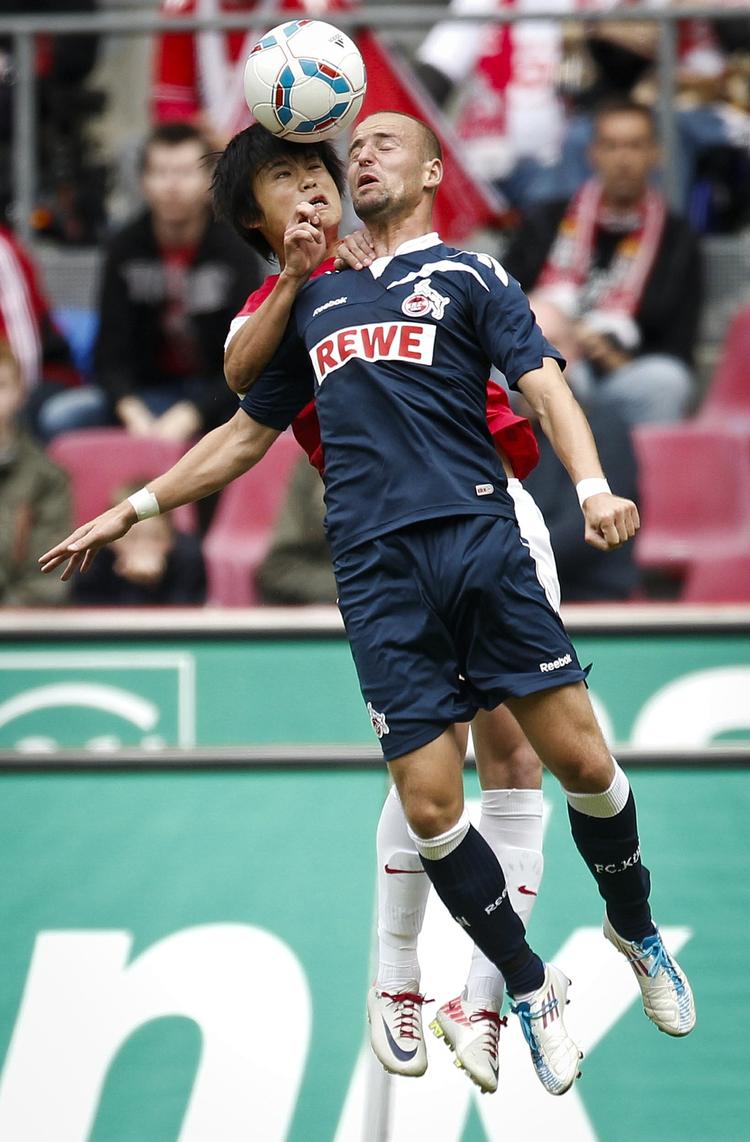 Bommert. Miso Brecko (forrest) kom til Köln fra HSV i 2008. Han har kontrakt til 2013 med mindre Kölns ledelse vælger af ophæve aftalen pga. drukturen, der heldigvis ikke forårsagede personskader. 