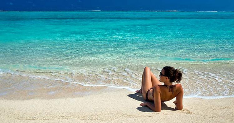 AFSLAPNING. Mauritius er ikke længere kun for velhavere i Poul og Fritz-klassen - nu er det også muligt at tage til ø-staten på 'almindelig' familieferie. 