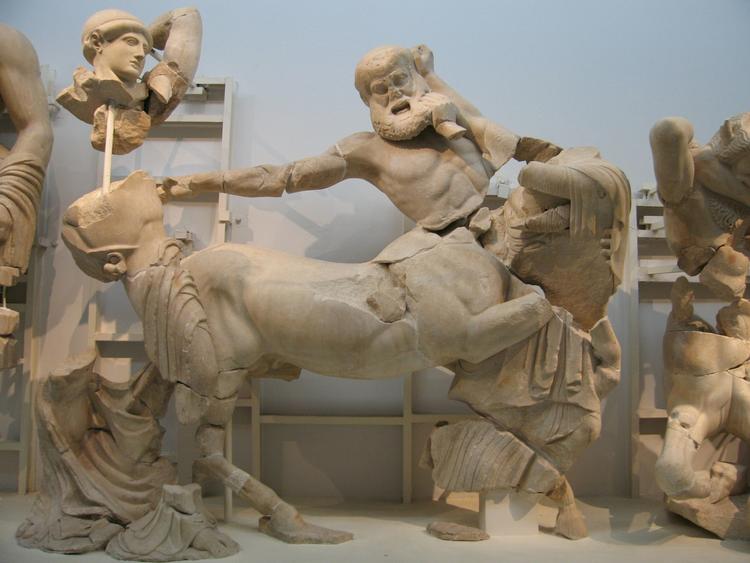 Uvurderligt. Museet rummet blandt andet disse relieffer, der er cirka 2.500 år gamle. 