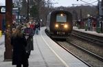 utilfredshed. Det er især omfanget af forsinkelser, mangel på siddepladser, IC4-tog med køreforbud og økonomisk rod i DSB Øresund, der er årsag til den stigende utilfredshed blandt DSB-pendlerne. 