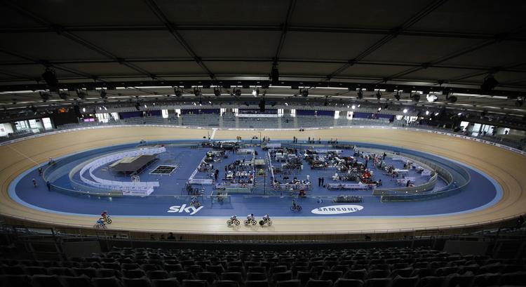 OL-ARENAEN. På velodromen, hvor det i august gælder OL-medaljer, var Danmark langt fra tidligere niveau. 