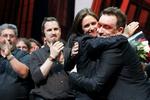 Kamp. Julie Taymor skabte musicalen sammen med Bono og Edge fra U2, men hun blev fyret som instruktør efter alvorlige ulykker og budgetoverskridelser. 