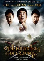 Propaganda.  Actionstjernerne Jet Li, Jackie Chan og Donnie Yen  synes at sende taksigelser til himmels på coveret af 'The Founding of a Republic'. 