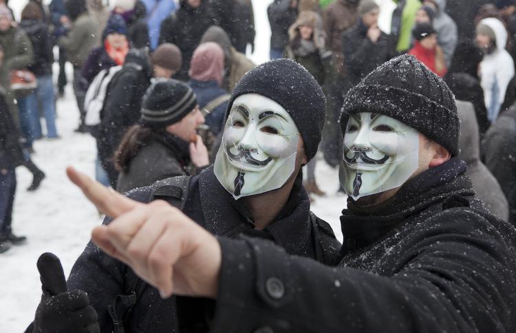 Trussel. Guy Fawkes masken er blevet symbolet på internetfænomenet Anonymous. Her ses demonstranter i Kroatien i protest mod ACTA-aftalen. 