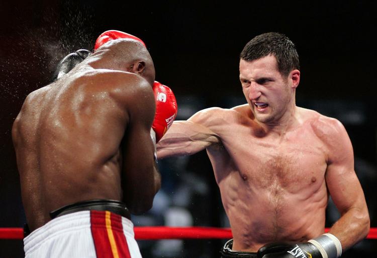 pointsejr. I sine 30 kampe var Carl Froch lidt to nederlag, til Mikkel Kessler og i Super Six-finalen. 