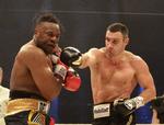 Utilgiveligt. Vitali Klitschko (t.h.) vil give Dereck Chisora endnu en lærestreg i ringen. 