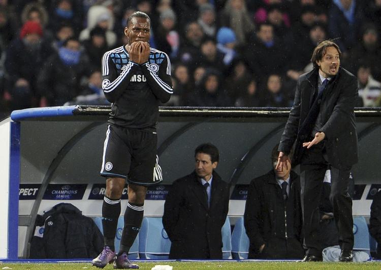 skrækkeligt. Syv gange har Chelsea været blandt de sidste otte i Champions League, men til Didier Drogbas store skræk sker det næppe i år. 