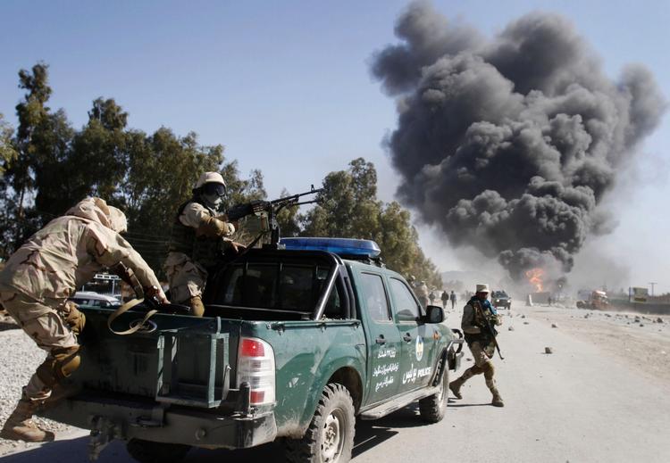 KONFLIKT. Det vil få alvorlige følger for opbygningen af Afghanistan, hvis ikke forholdet mellem befolkningen og de internationale styrker genoprettes, vurderer militærekspert Ole Kværnø. 