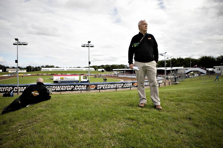 AFVISNING. Ikke min skyld, fremfører Ole Olsen efter lukningen af Vojens Speedway Klub. 
