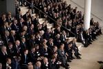 Mænd. Der skal flere kvinder i bestyrelserne, mener regeringen, der vil indføre ny lov. De borgerlige er imod. Arkivfoto fra Finansrådets årsmøde. 