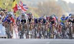 Verdensmester. Mark Cavendish - yderst til venstre - da han spurtede sin VM-titel hjem, da der sidste år blev kæmpet om mesterskabet nord for København. 