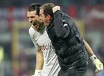 Jubel. Juventus-keeper Gianluigi Buffon var tydeligvis glad for det uafgjorte resultat i Milano. 