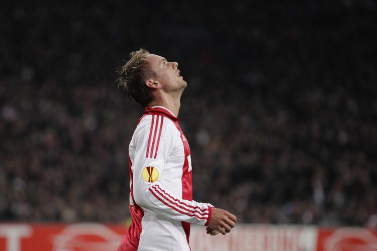 dobbelt. To afleveringer fra Christian Eriksen gjorde Siem de Jong til dobbelt målscorer i 4-1-sejren. 