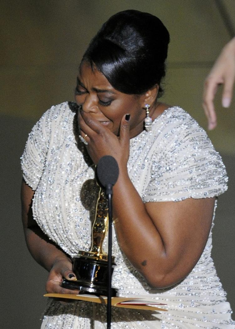Tårevædet. Octavia Spencer brød i gråd, da hun modtog en Oscar-statuette. 