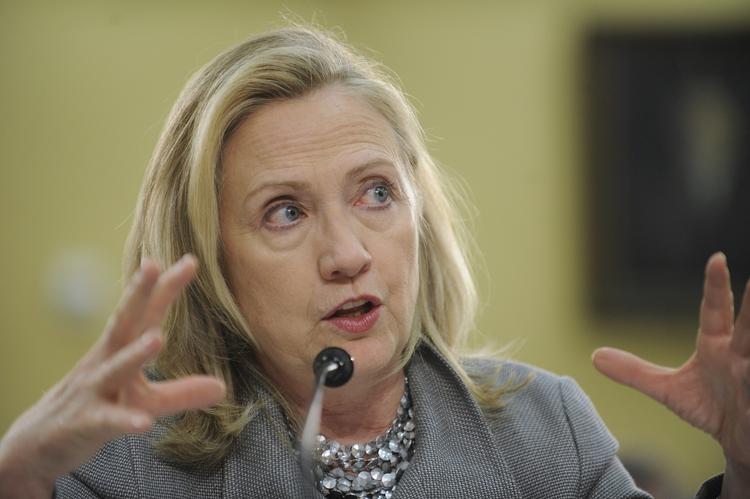 BABYSKRIDT. USA's udenrigsminister Hillary Clinton kalder atomaftalen med Nordkorea »skridt i den rigtige retning« 