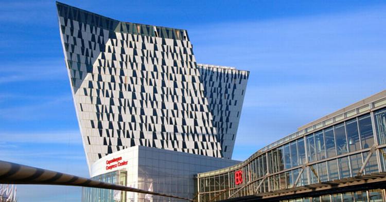 SELEKTIVT. Dette bemærkelsesværdige hotel har en etage kun for kvinder - men hvad hedder hotellet? 