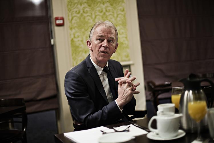 Udenrigsminister. Villy Søvndal (SF) vil ikke følge Storbritanniens eksempel og trække danske diplomater ud af Syrien. Arkivfoto. 