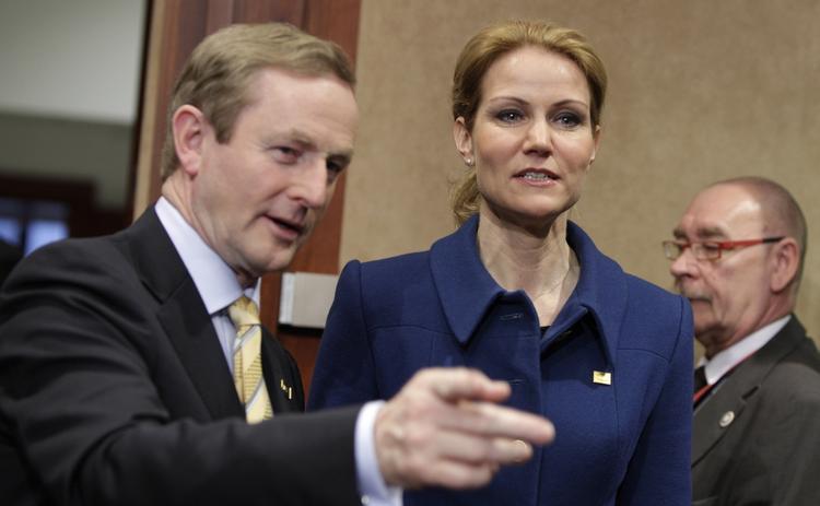 PRESSET. Socialdemokraterne og Helle Thorning-Schmidt står historisk dårlig i ny meningsmåling. 
