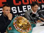 kampklar. Rygterne om en aflysning af Mikkel Kesslers kamp 14. april skydes ned af Kalle Sauerland (th.). 