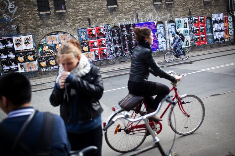 BEFÆRDET. Prinsessegade er en af de veje i København, hvor der sker flest uheld. Beboerne har i flere år kæmpet for at få forbedret sikkerheden. 