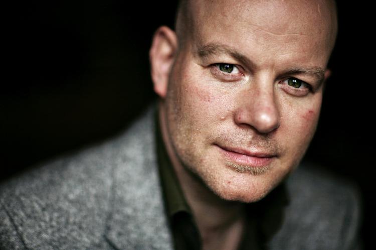 Pladekontrakt.  Thomas Blachmann mener ikke, at Sony Music prioriterer X-factor vinderen højt. 