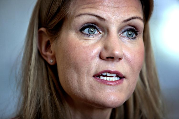vælgerflugt. På et lille halvt års tid har Helle Thorning-Schmidt og kompagni skræmt hver fjerde af de historisk få, der stemte på liste A ved valget, væk. 