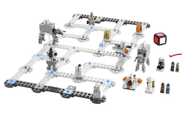 I 'Battle of Hoth er Stjernekrigen skrumpet til small, da alle brikkerne er små, men overraskende detaljerede. Spillets velbalancerede blanding mellem held og strategi gør det til et af Legos bedste til dato. 