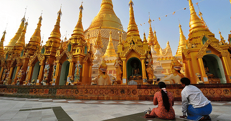 Fantastisk bygningsværk. Shwedagon-pagoden i Yangon, Myanmar, er intet mindre end et underværk. 