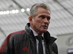 opbakning. Trods nederlag i både Champions League og Bundesligaen har Jupp Heynckes en massiv opbakning fra ledelsen i Bayern München. 