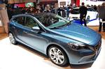 Nyskabelse. Volvo V40 skal afløse to modeller, S40 og V50. Den er klar i Danmark efter sommerferien. 