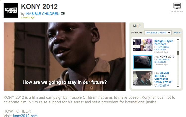 Viralt. Dokumentaren 'Stop Kony 2012' er blevet et hit på internettet. Her ses den tidligere børnesoldat Jacob, der fortæller om sin situation.