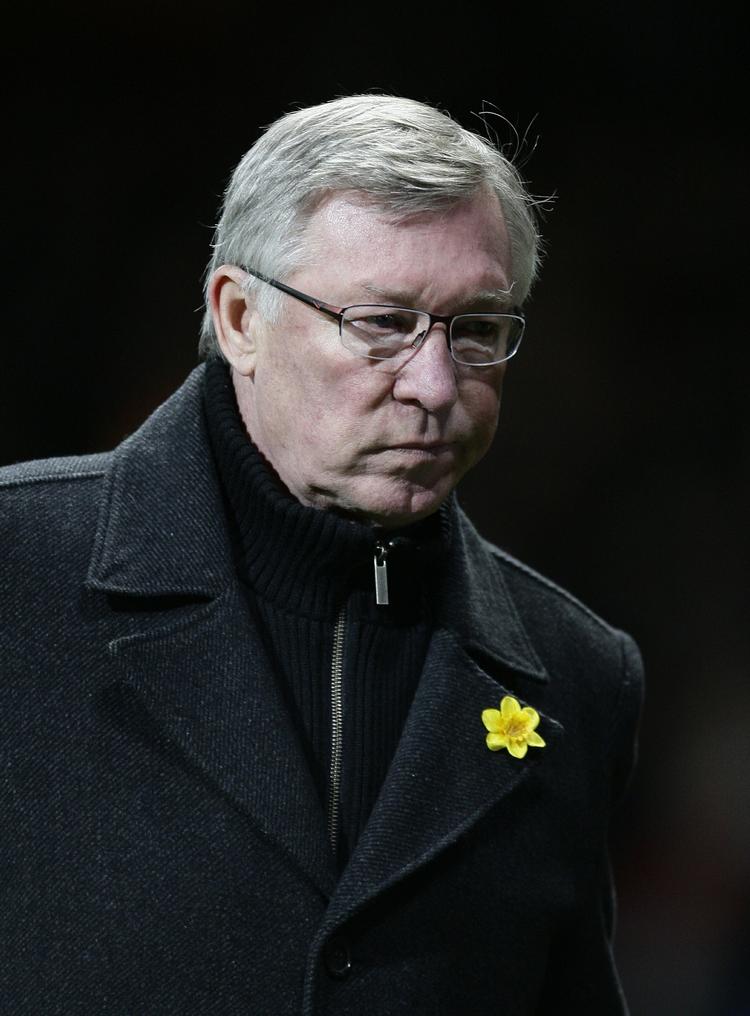 skuffet. Sir Alex Ferguson mener fortsat, Manchester United kan gå videre trods Bilbaos sejr på Old Trafford. 
