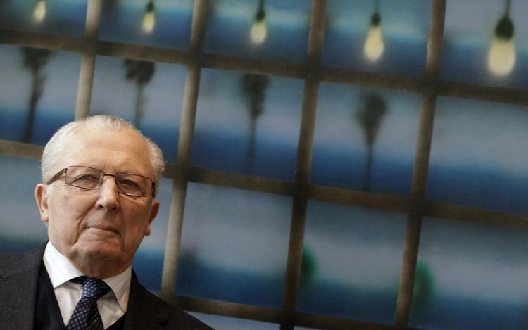 Demokrati. Tidligere EU-chef Jacques Delors mener, at Tyskland har taget magten i EU. 