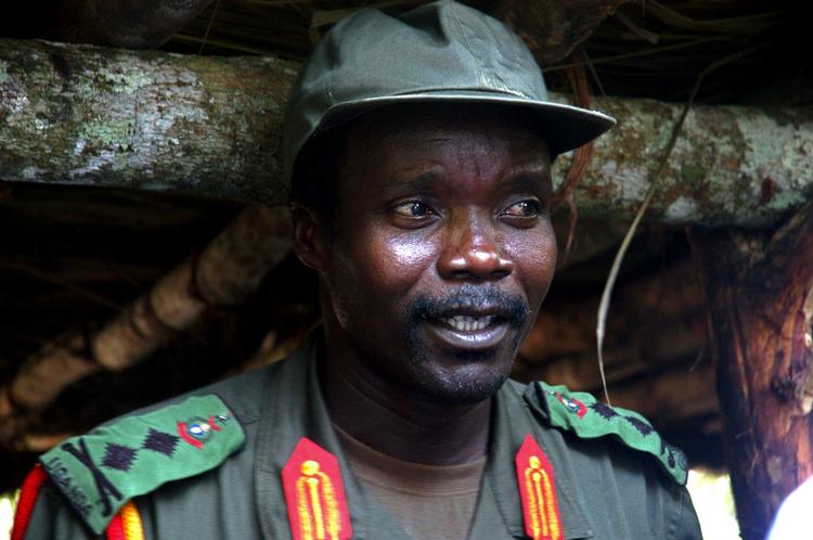 Uganda. Mange er med rette blevet fortørnet over en internetvideo med oprøreren Joseph Kony (billedet), men virkeligheden i Uganda er en anden end den videoen tegner. 