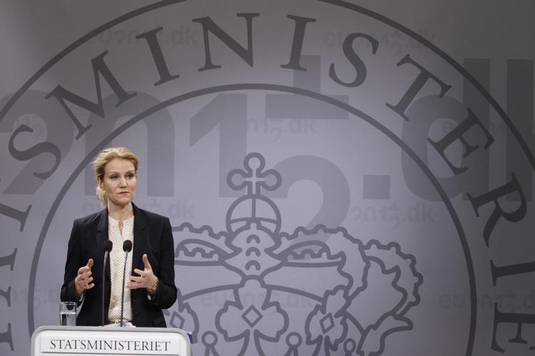 Udmelding. Helle Thorning-Schmidt havde gode nyheder til de homoseksuelle på dagens pressemøde. 