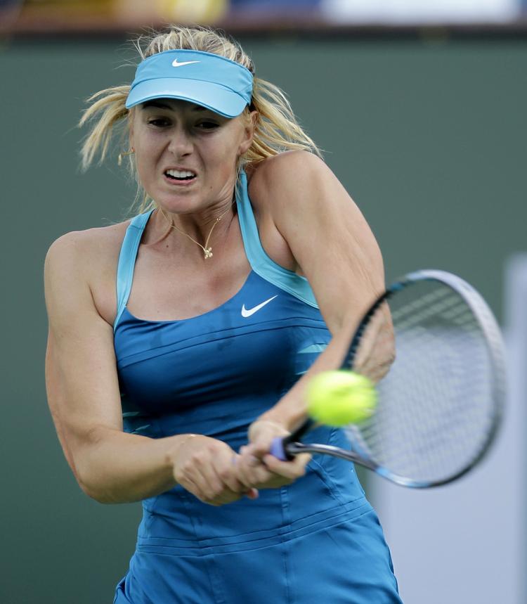 VIDERE. Efter tre kiksede matchbolde fik MAria Sharapova lukket sin kamp mod Simons Halep med 6-3, 6-4. 