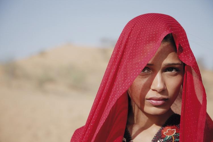Festival. Trishna er en engelsk film instrueret af Michael Winterbottom med Freida Pinto øverst på rollelisten. 