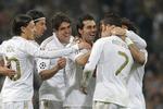 Sikkert. Real Madrid-spillerne jubler efter Ronaldos første scoring mod russerne. 