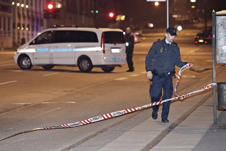 RAMT. Den 29-årig skudsårede mand fra Vanløse var selv bevæbnet med en pistol. Han havde desuden relationer til bandemiljøet. 