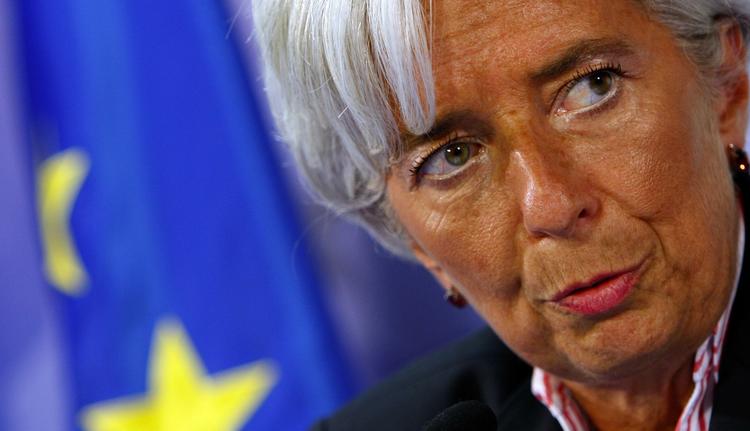 advarsel. Christine Largarde, chefen for IMF, mener, at verdensøkonomien er i fremgang, men peger på tre farer, som skal overvindes. 