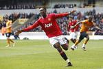 3-0. Med en spiller i overtal scorede Danny Welbeck til 3-0 i første halvleg med Wolverhampton. 