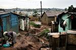 Fred. Ifølge ministerpræsidenten i Uganda er landet fredeligt, og Joseph Kony befinder sig slet ikke i Uganda længere. 