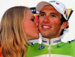 overraskende. Michael Albasini snød favoritterne på dagens etape i  Romandiet Rundt. 