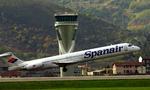 Spanair-kollaps. Danskere, der har købt deres flyselskab gennem et rejsebureau eller et onlinerejsebureau er kommet i klemme. Det er uvist, hvor de skal få pengene for deres tabte flybilletter fra. 