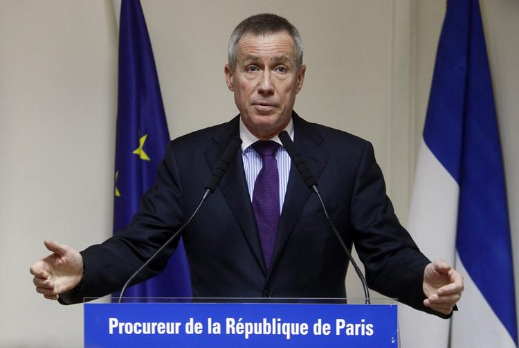 MASSAKRE. Den offentlige anklager Francois Molins frygter, at gerningsmanden vil slå til igen. 