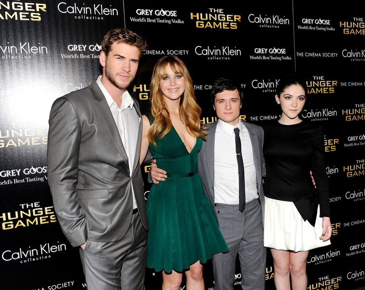 Liam Hemsworth, Jennifer Lawrence, Josh Hutcherson og Isabelle Fuhrman til snigpremiere på 'Hunger Games' i New York. 